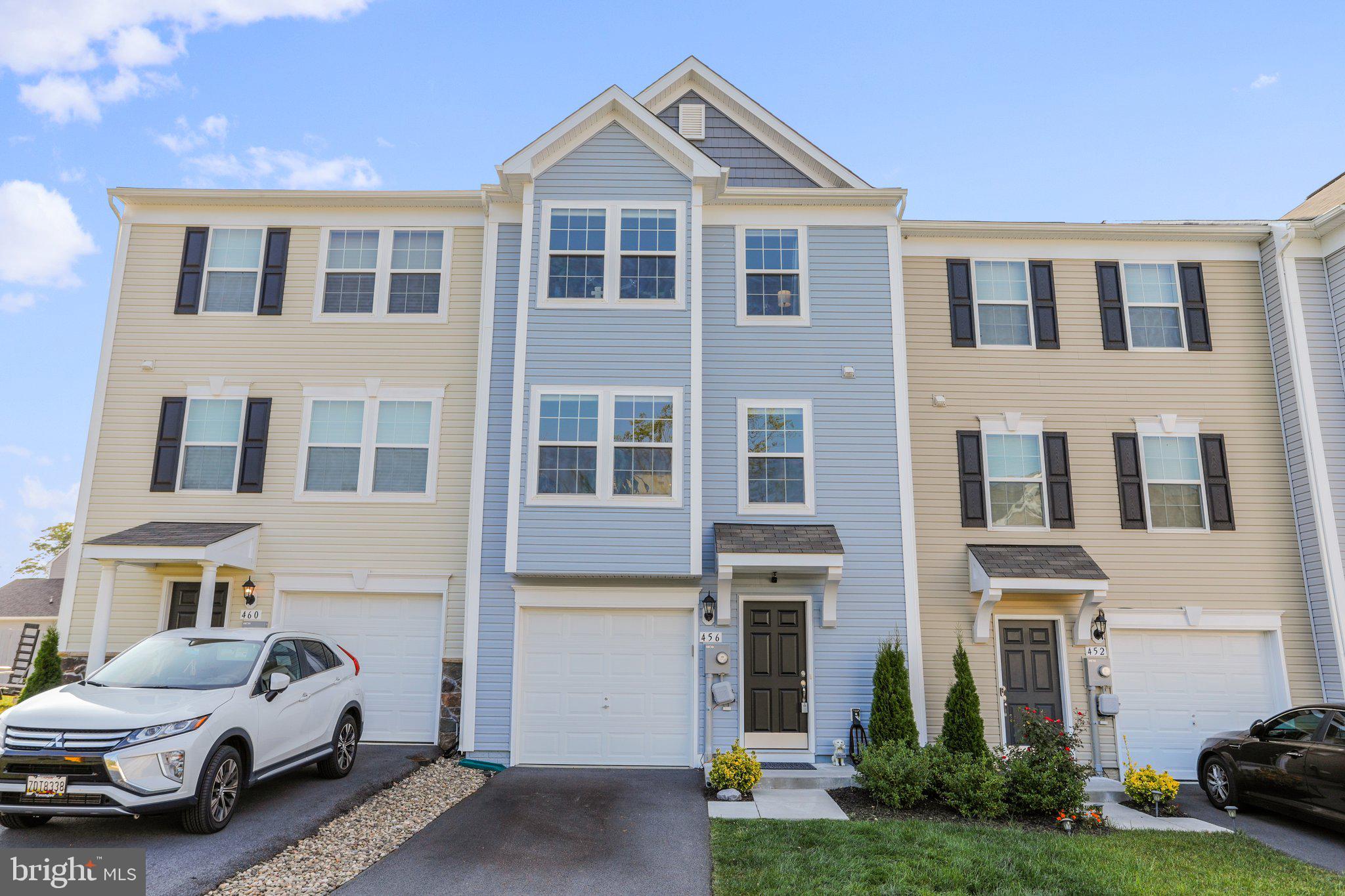 456 Rumbling Rock Road Hedgesville, WV 25427 - Photo 3 of 47