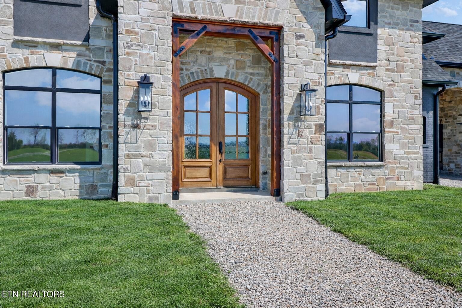 1345 Albert Frye Road Crossville, TN 38571 - Photo 3 of 60