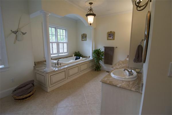 34 Wayside Inn Road Framingham, MA 01701 - Photo 19 of 28 Gallery Image 19