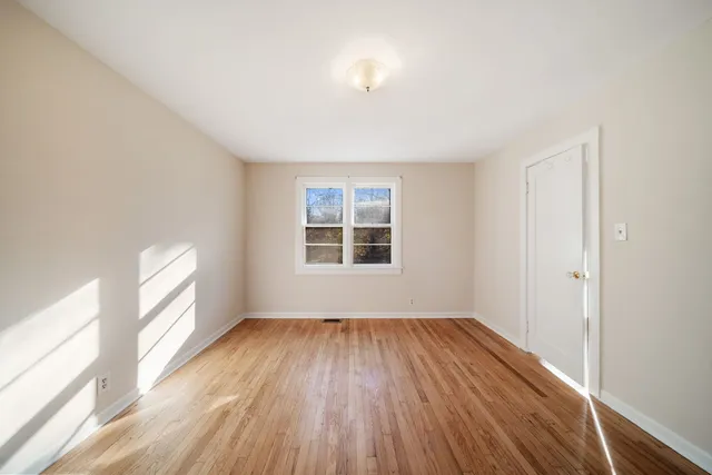 $439,900 | 1805 Gilbert Avenue, Downers Grove, IL 60515