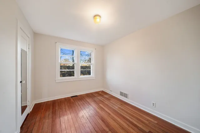 $439,900 | 1805 Gilbert Avenue, Downers Grove, IL 60515