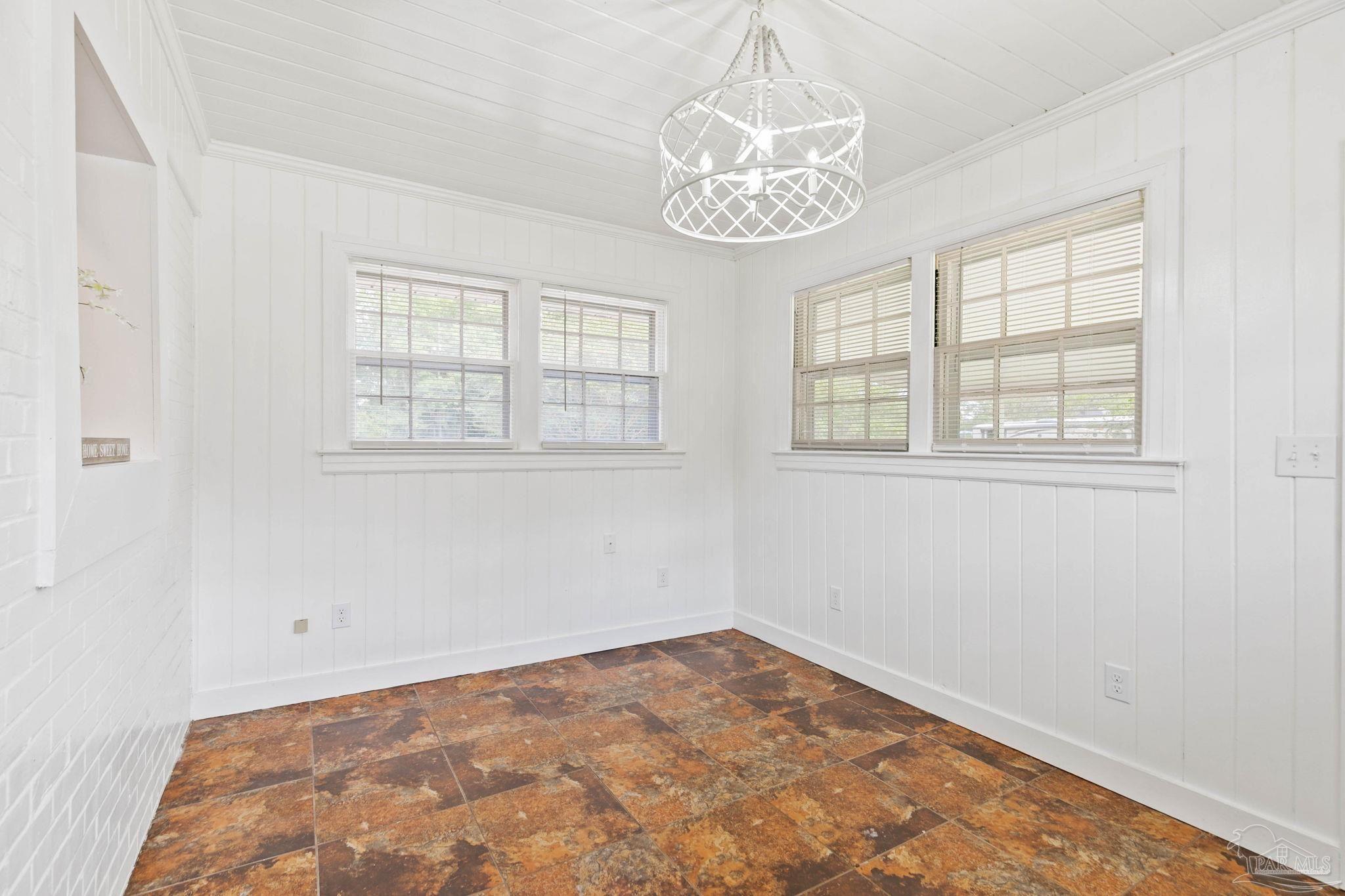 301 East Craig Street Atmore, AL 36502 - Photo 4 of 64