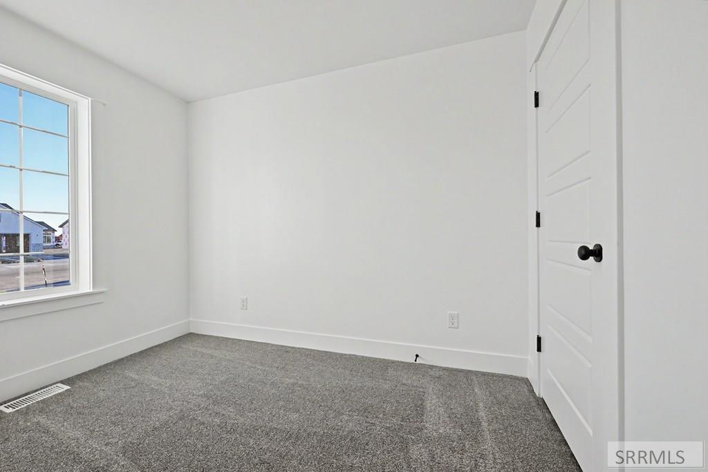 3090 Elixir Road Ammon, ID 83406 - Photo 8 of 14