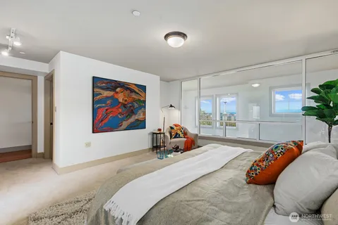 $949,000 | 745 Bellevue Avenue East, Unit 109, Seattle, WA 98102