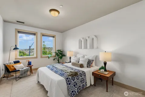 $949,000 | 745 Bellevue Avenue East, Unit 109, Seattle, WA 98102