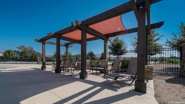 $1,575 | 15406 Ruby Hummingbird, San Antonio, TX 78253