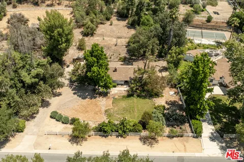 $3,749,000 | 23909 Long Valley Road, Hidden Hills, CA 91302