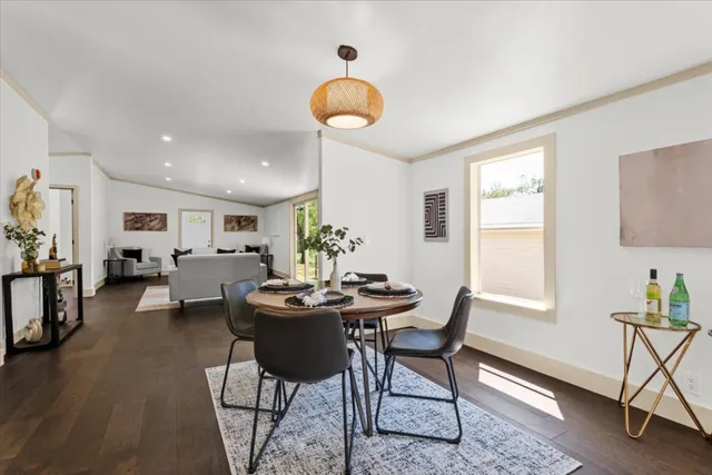 $2,100 | 21503 Coyote Trail, Lago Vista, TX 78645