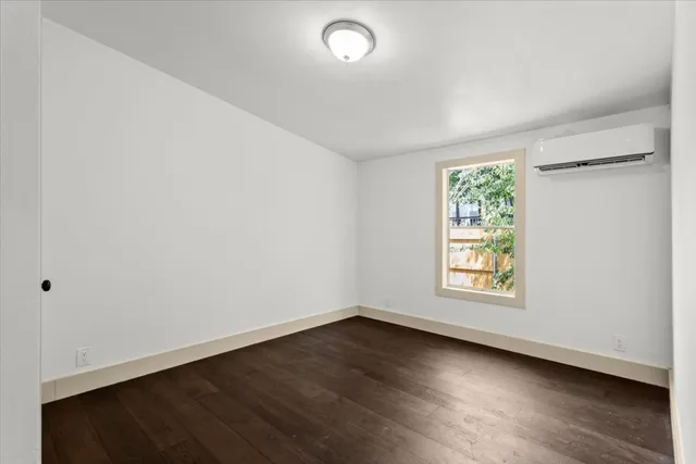 $2,100 | 21503 Coyote Trail, Lago Vista, TX 78645