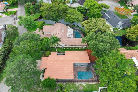 $899,000 | 1001 Southwest 93rd Avenue, Plantation, FL 33324