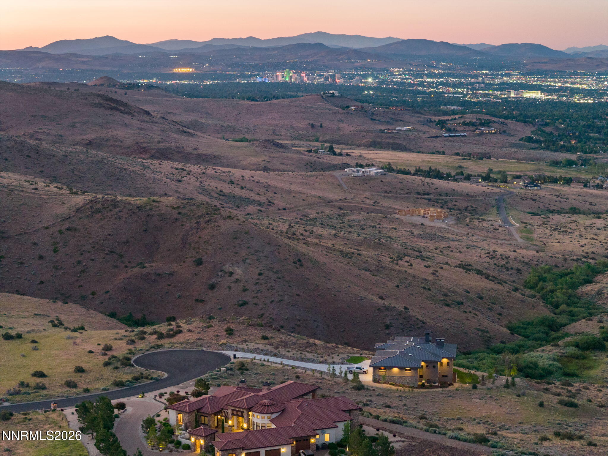 4170 Spotted Eagle Court, Unit 2735 Reno, NV 89511 - Photo 21 of 44 27-web-or-mls-DJI_20260604204840_0262_D