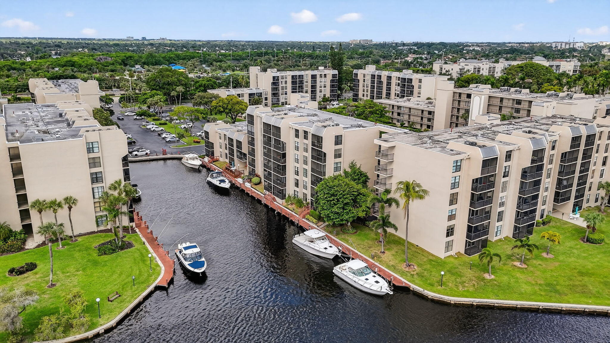 8 Royal Palm Way, Unit 107 Boca Raton, FL 33432 - Photo 59 of 75 51-web-or-mls-DJI_20250316045129_0203_D_