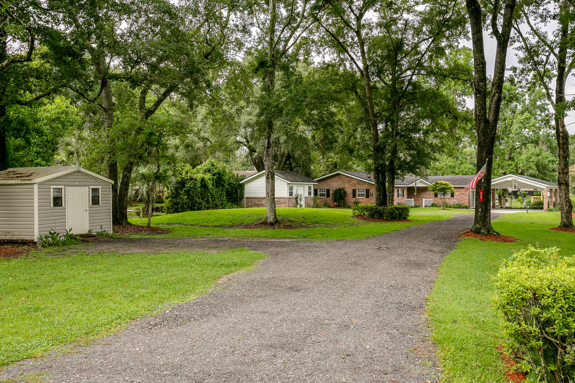222 Circuit Rider Road Green Cove Springs, FL 32043 - Photo 2 of 31 Driveway_Entrance