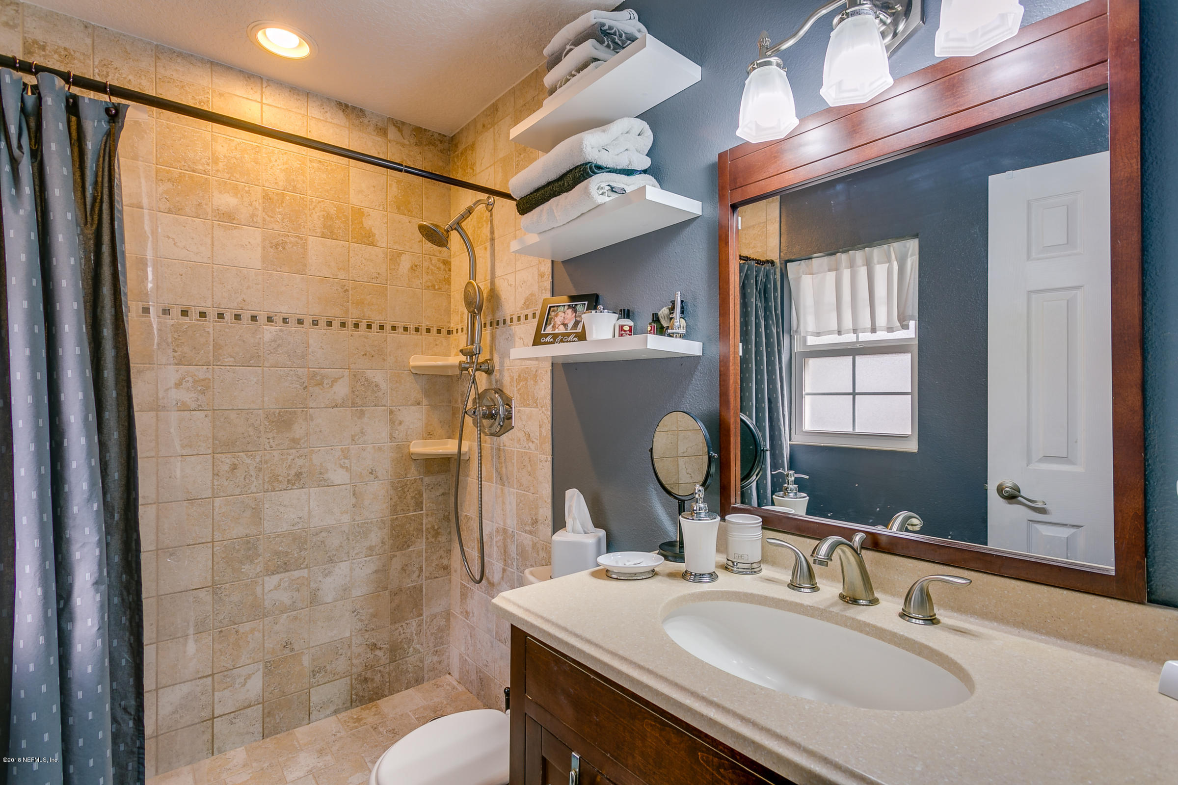 222 Circuit Rider Road Green Cove Springs, FL 32043 - Photo 23 of 31 Bedroom_2_Bathroom