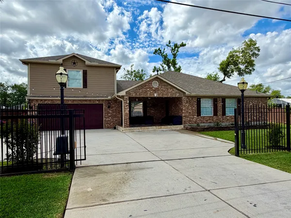 $425,000 | 14110 Brownsville Street, Houston, TX 77015