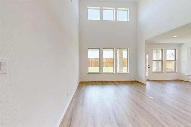 $566,708 | 3712 Lavon Drive, Pilot Point, TX 76258