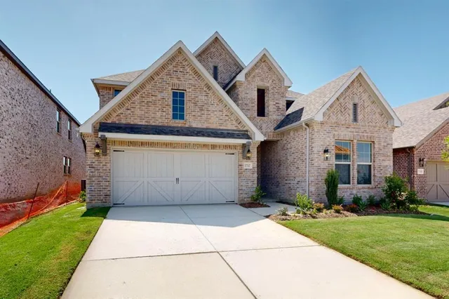 $566,708 | 3712 Lavon Drive, Pilot Point, TX 76258