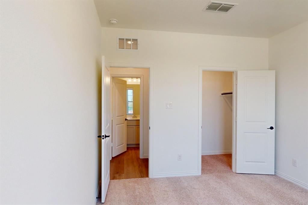 3712 Lavon Drive Pilot Point, TX 76258 - Photo 8 of 40