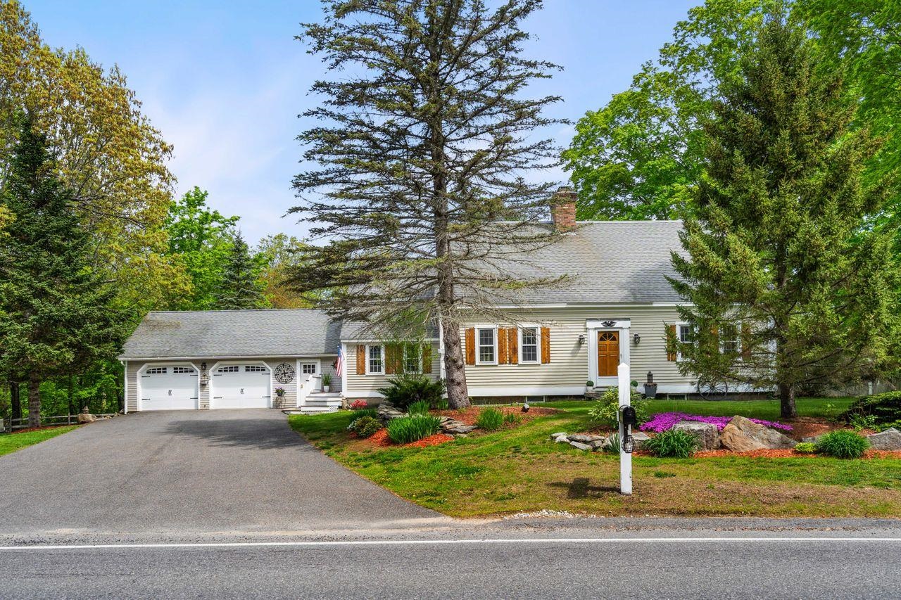 273 North Amherst Road Bedford, NH 03110 - Photo 54 of 58