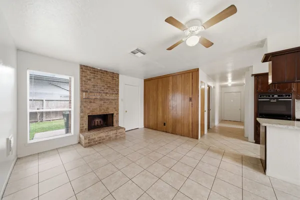 $1,900 | 4506 Jamaica Lane, Pasadena, TX 77505