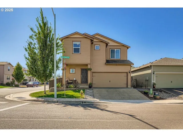 $499,900 | 900 Bear Creek Drive, Molalla, OR 97038