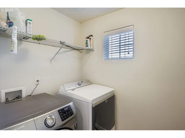 $499,900 | 900 Bear Creek Drive, Molalla, OR 97038