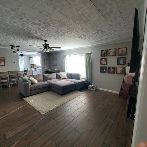 $169,900 | 231 West Main Street, Martinton, IL 60951