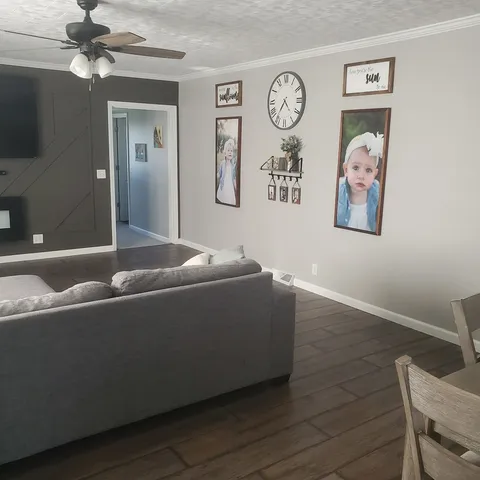 $169,900 | 231 West Main Street, Martinton, IL 60951