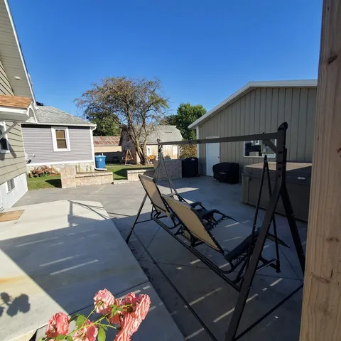 $169,900 | 231 West Main Street, Martinton, IL 60951