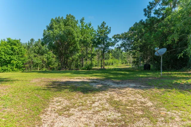 $449,900 | 3612 Roche Avenue, Vernon, FL 32462