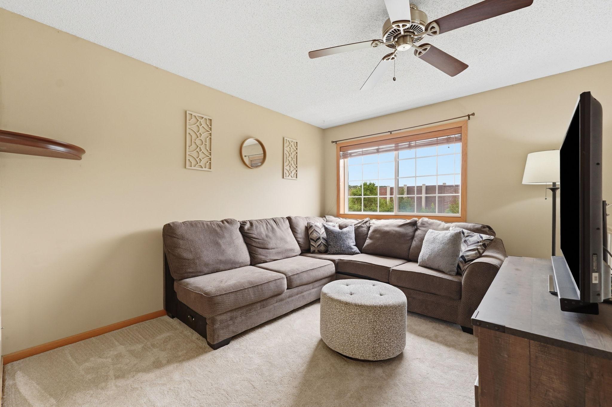 2222 Boulder Pointe Shakopee, MN 55379 - Photo 17 of 30