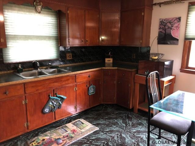 58 Vly Road Colonie, NY 12205 - Photo 21 of 36 Photo 22