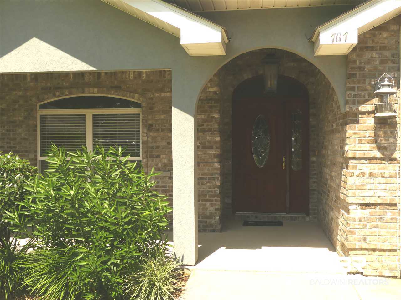 7117 Raintree Lane Gulf Shores, AL 36542 - Photo 2 of 23 Entrance