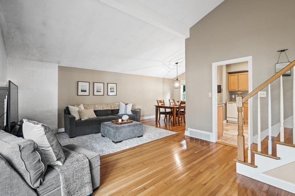 2 Tumelty Road Peabody, MA 01960 - Photo 10 of 41 Gallery Image 10