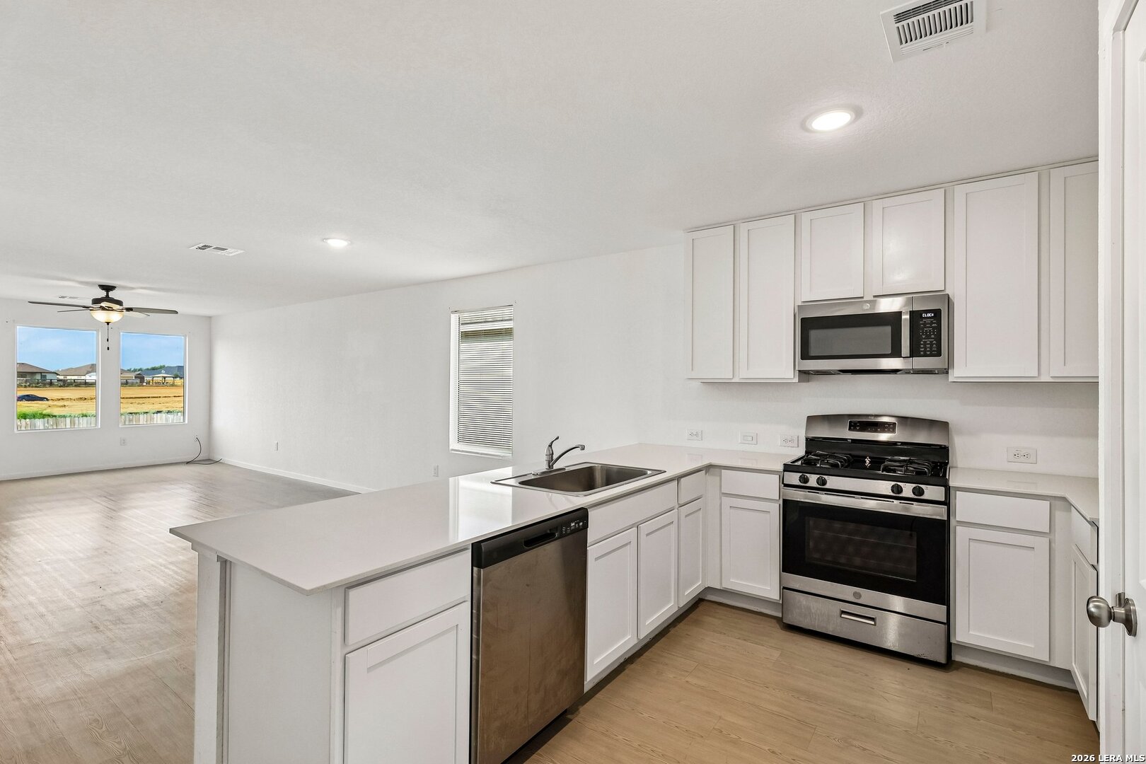 212 Cowboy Ridge Pleasanton, TX 78064 - Photo 24 of 39 Gallery Image 24