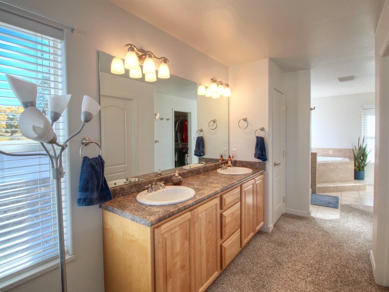 3036 B B 1/2 Road Grand Junction, CO 81503 - Photo 9 of 34 Gallery Image 9