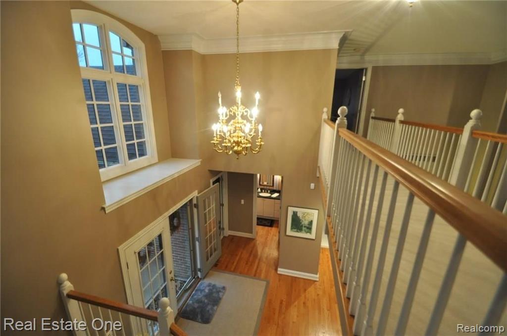 6360 Peach Tree Court Rochester Hills, MI 48306 - Photo 7 of 55