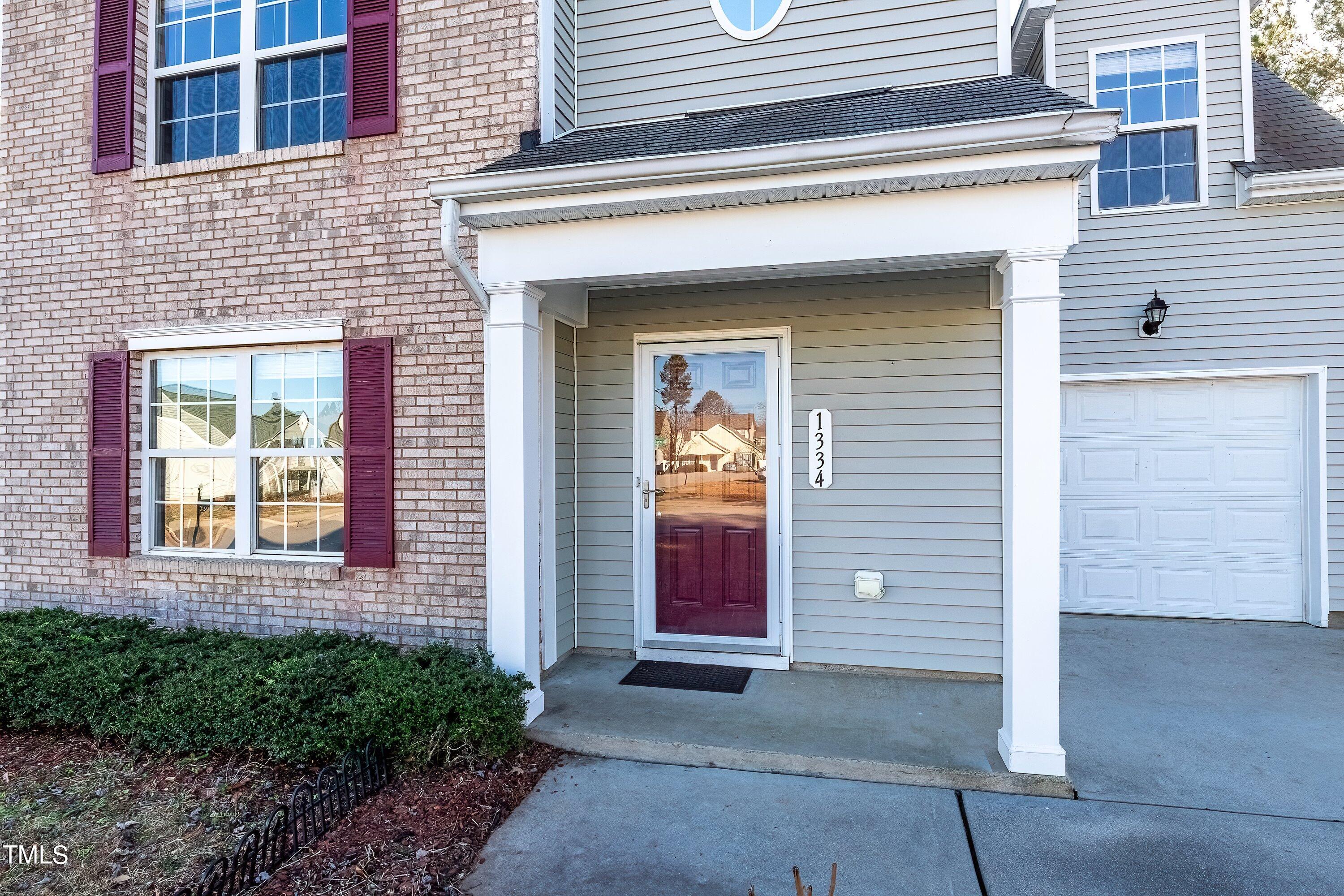 1334 Ricochet Drive Raleigh, NC 27610 - Photo 4 of 40 06-1334-Ricochet-15