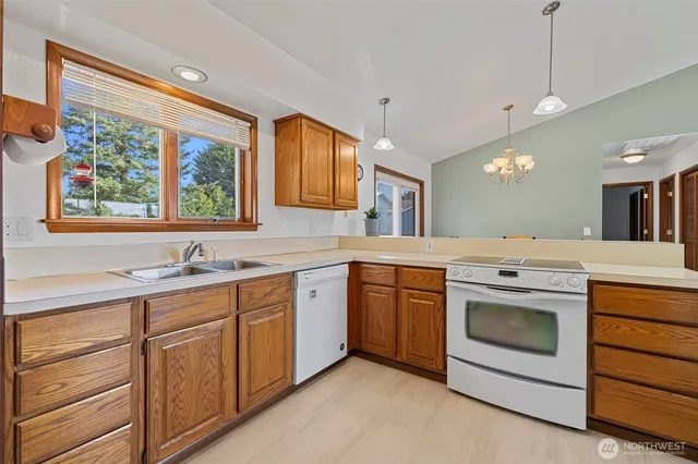 $575,000 | 720 North 17th Street, Mount Vernon, WA 98273