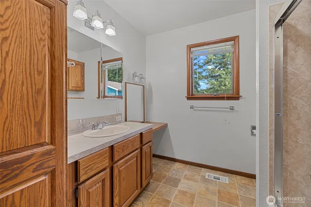 $575,000 | 720 North 17th Street, Mount Vernon, WA 98273