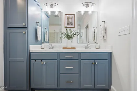 $1,000,000 | 1537 Sweetwater Lane, Raleigh, NC 27610