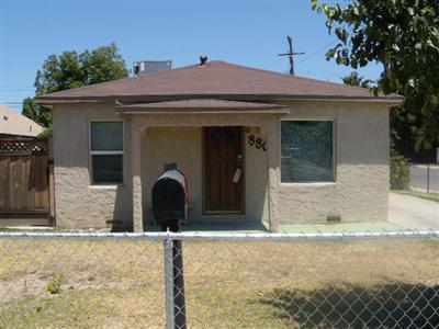 880 East Early Avenue Reedley, CA 93654 - Photo 1 of 3