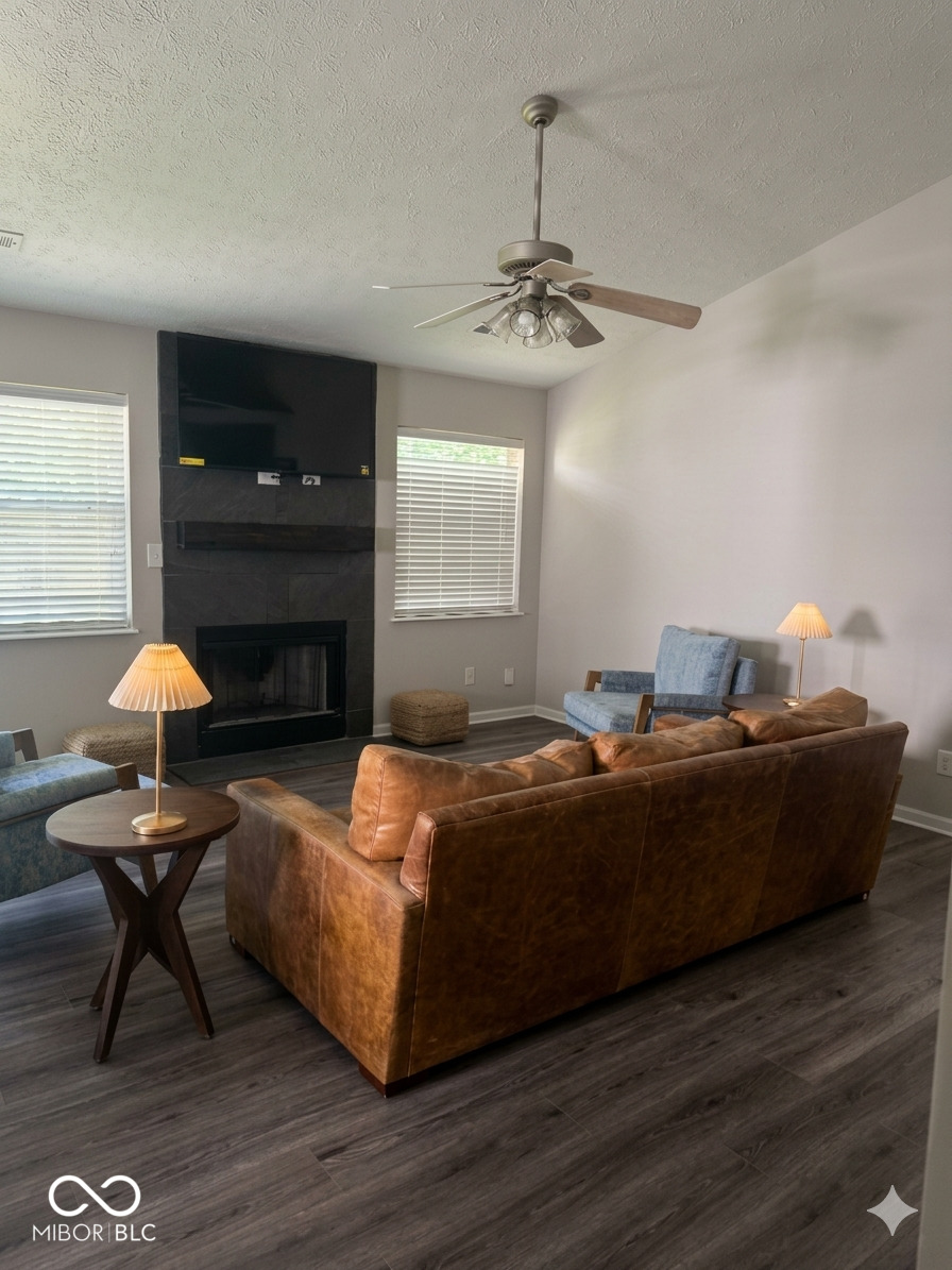 6815 Cherry Laurel Lane Fishers, IN 46038 - Photo 5 of 20