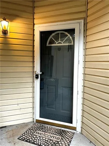 $169,900 | 6393 Wedgeview Court, Tucker, GA 30084