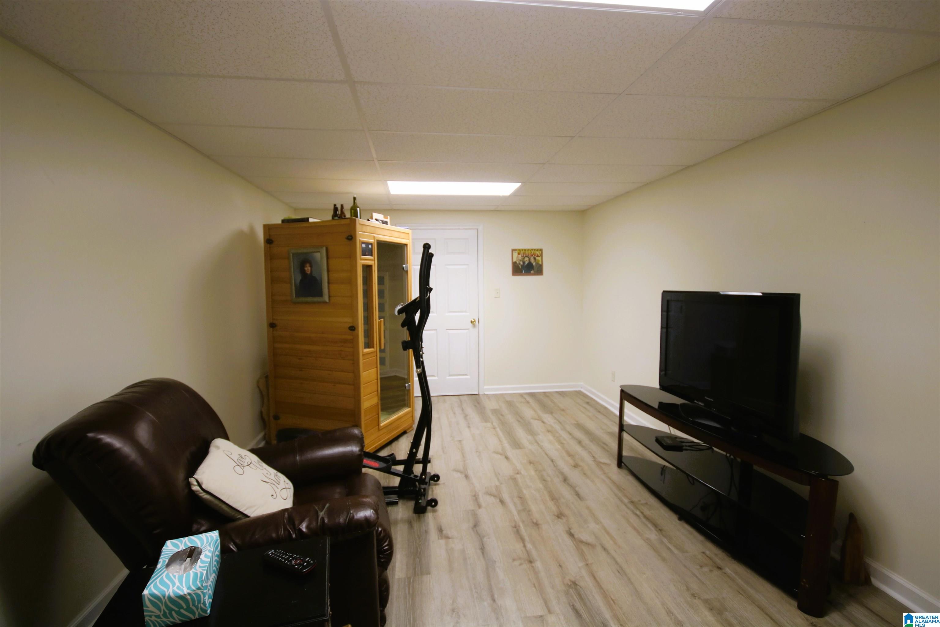 300 Hunters Xing Road Odenville, AL 35120 - Photo 39 of 42