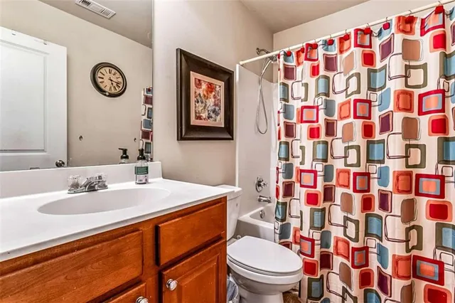 $297,000 | 2904 Ridgeview Drive, Atlanta, GA 30331