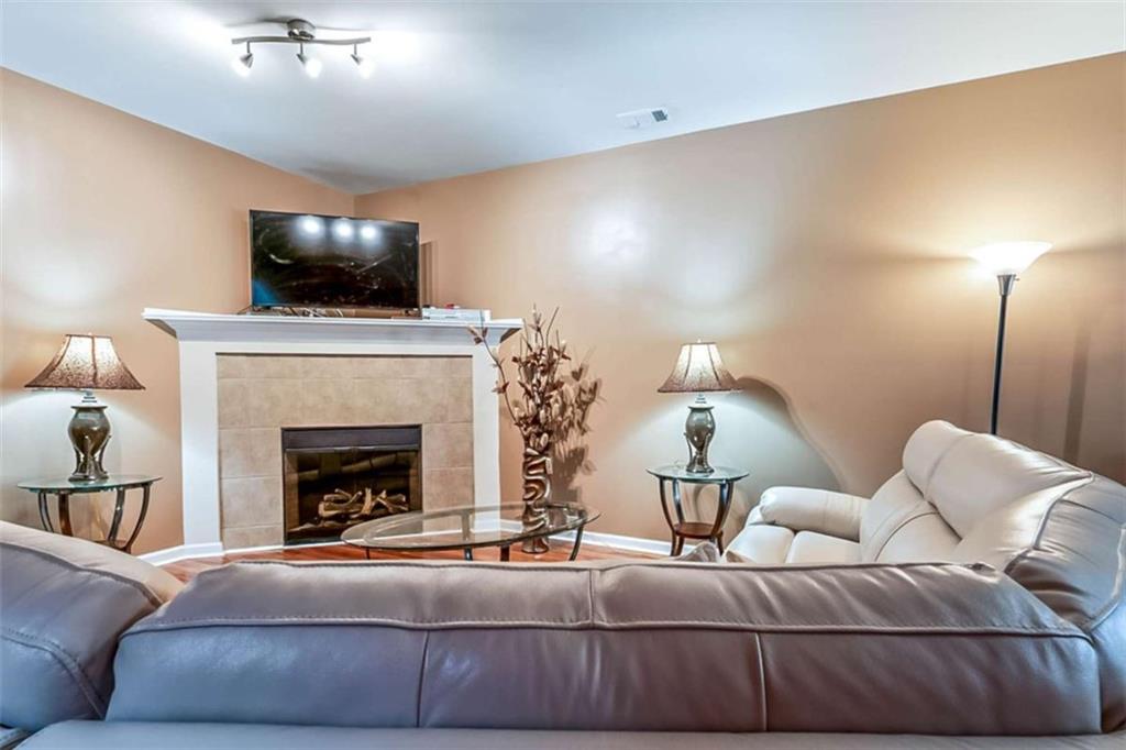 2904 Ridgeview Drive Atlanta, GA 30331 - Photo 7 of 24