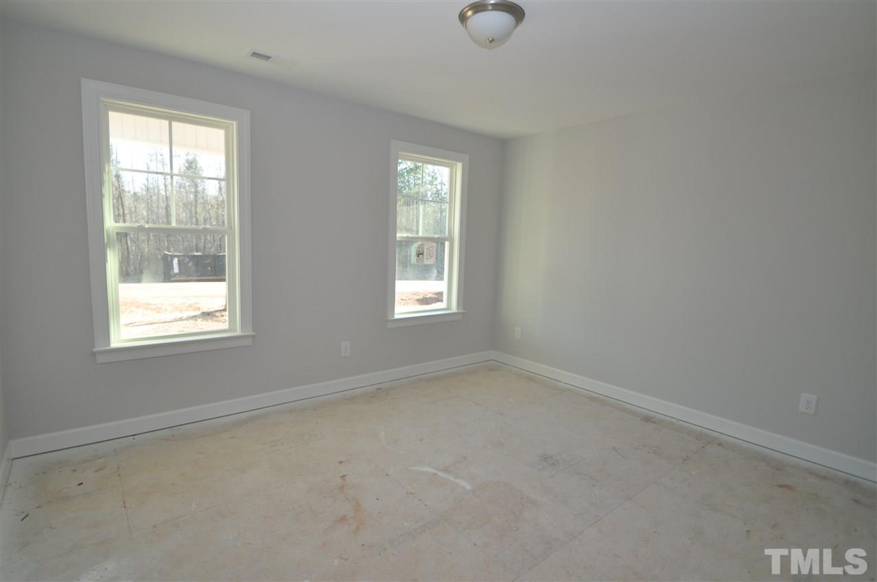 40 Mullins Pond Rd Spring Spring Hope, NC 27882 - Photo 5 of 9 Gallery Image 5