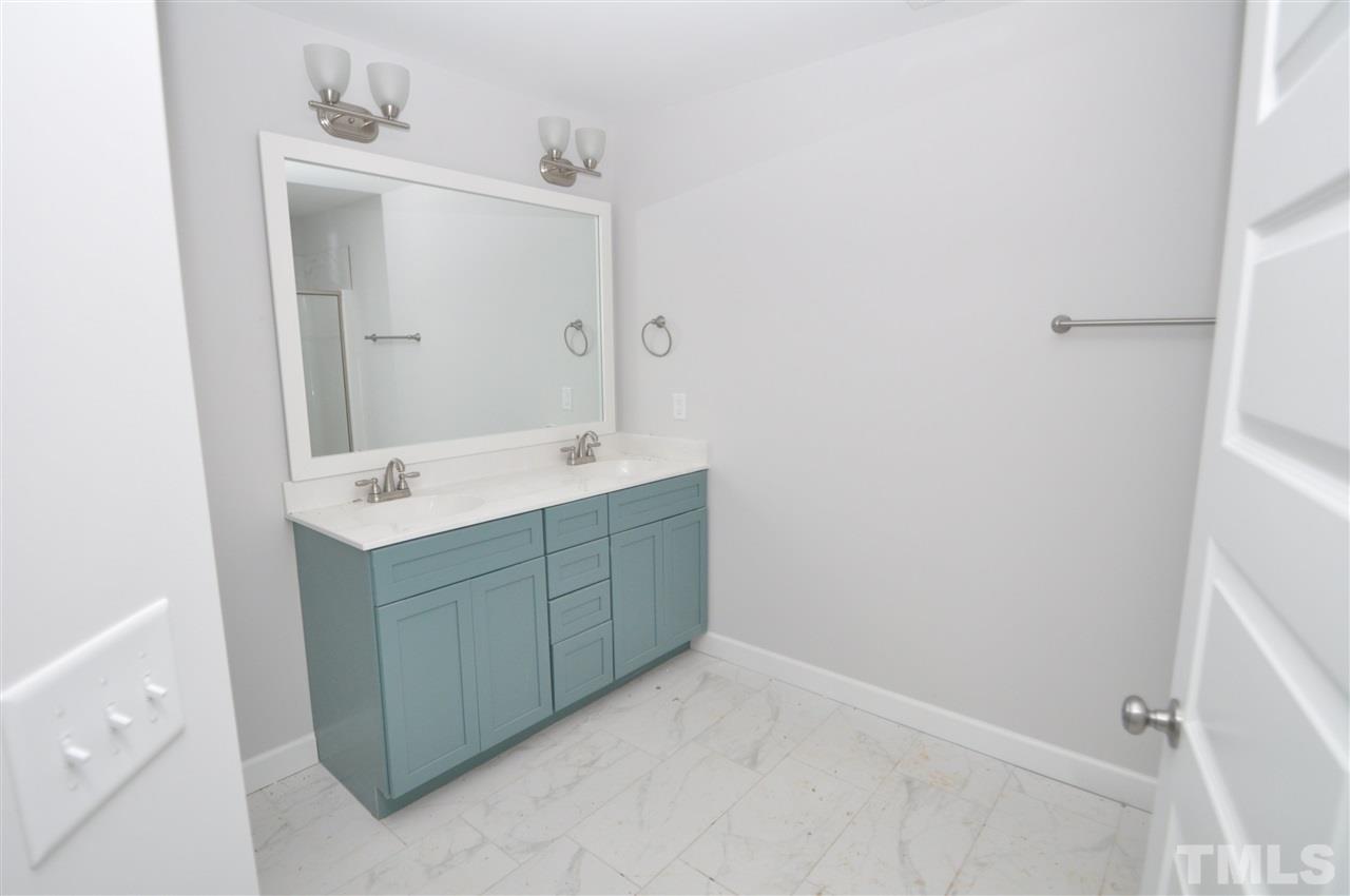 40 Mullins Pond Rd Spring Spring Hope, NC 27882 - Photo 8 of 9 Gallery Image 8