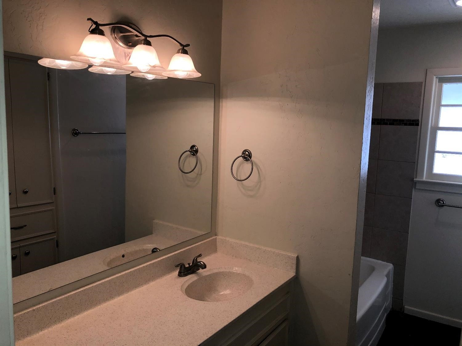 2802 55th Street Lubbock, TX 79413 - Photo 11 of 32 Photo 11